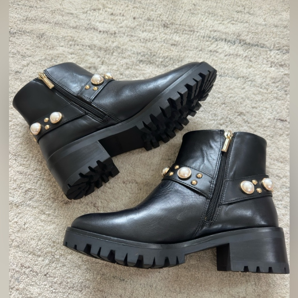 Karl Lagerfeld Paris Pixie Embellished Moto Leather Booties NWOT pearls 8.5